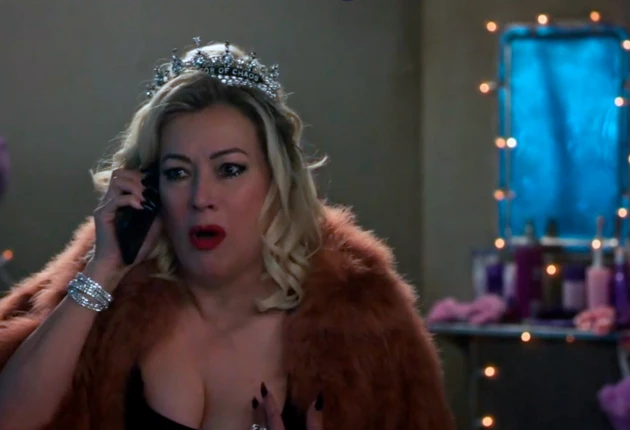 Стоп-кадр из 6 серии 3 сезона сериала Чаки