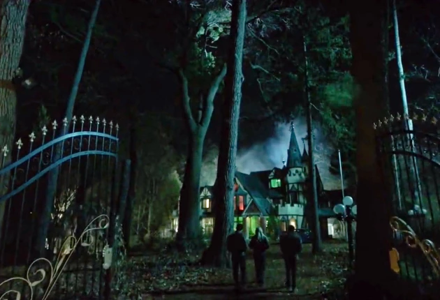 Картинки из сериала Чаки 3 сезон